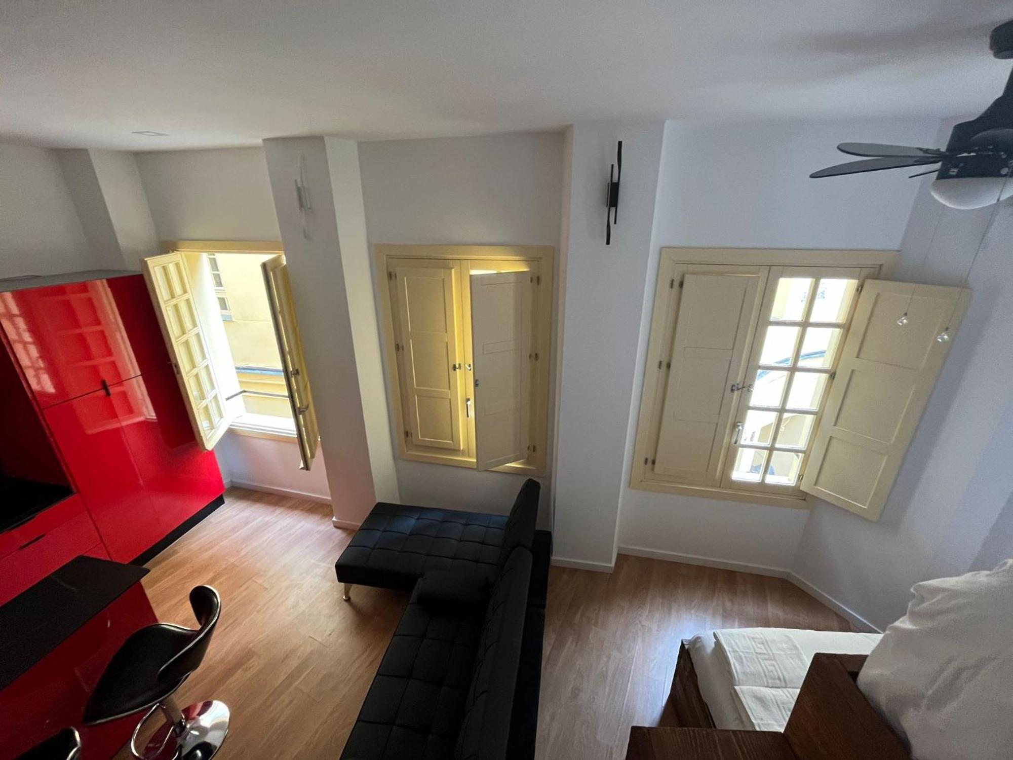 Luxury Apartments Chinitas 11 Малага Екстер'єр фото