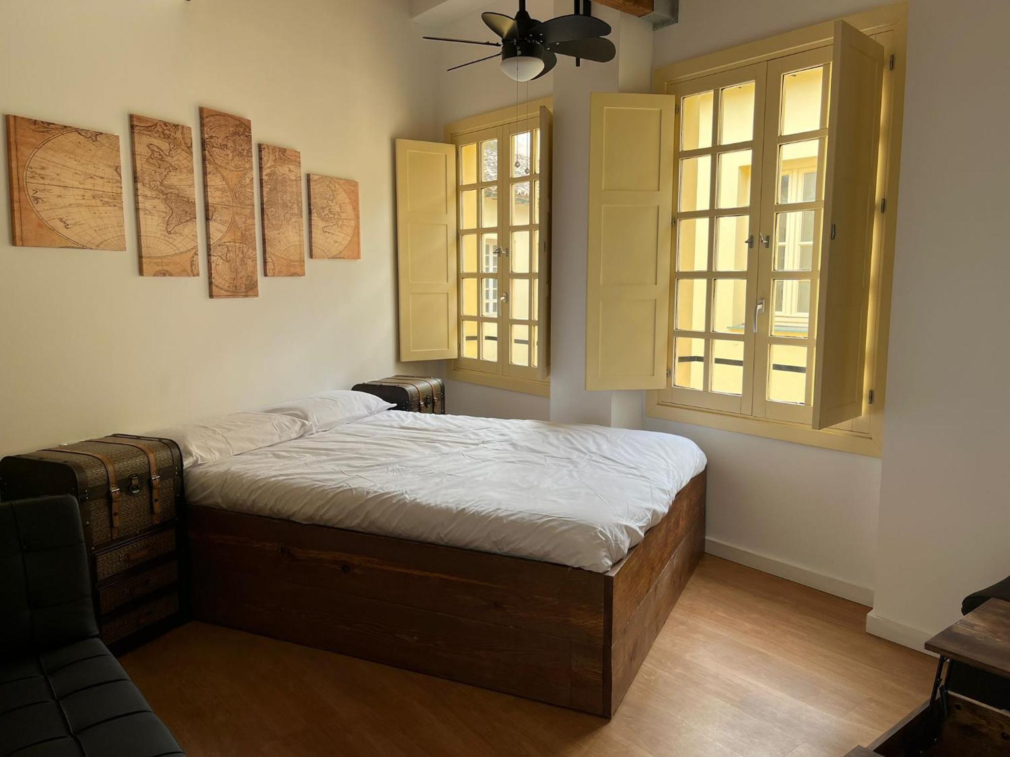 Luxury Apartments Chinitas 11 Малага Екстер'єр фото