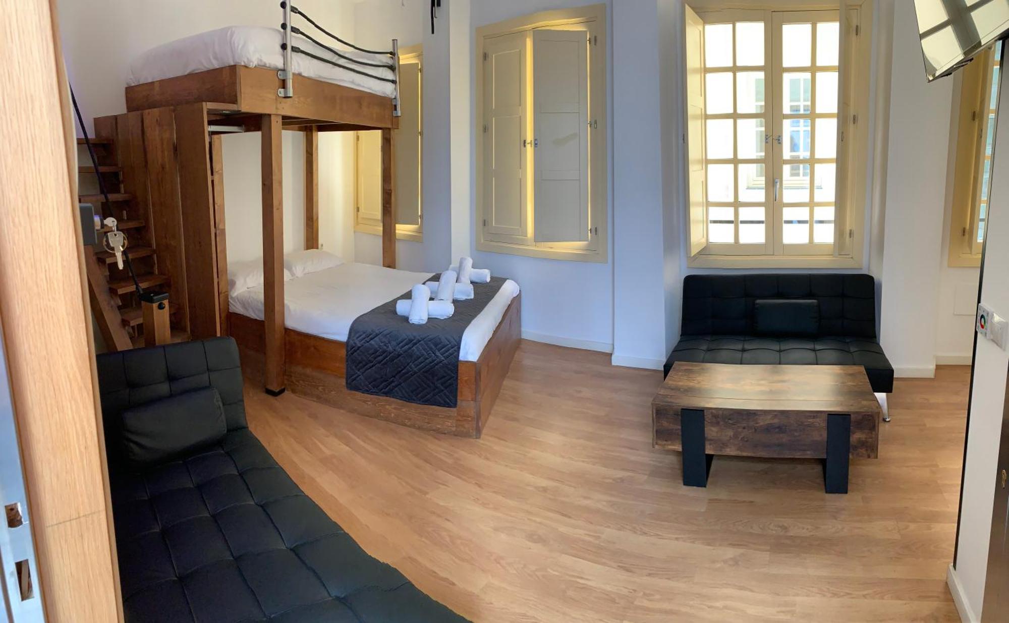 Luxury Apartments Chinitas 11 Малага Екстер'єр фото